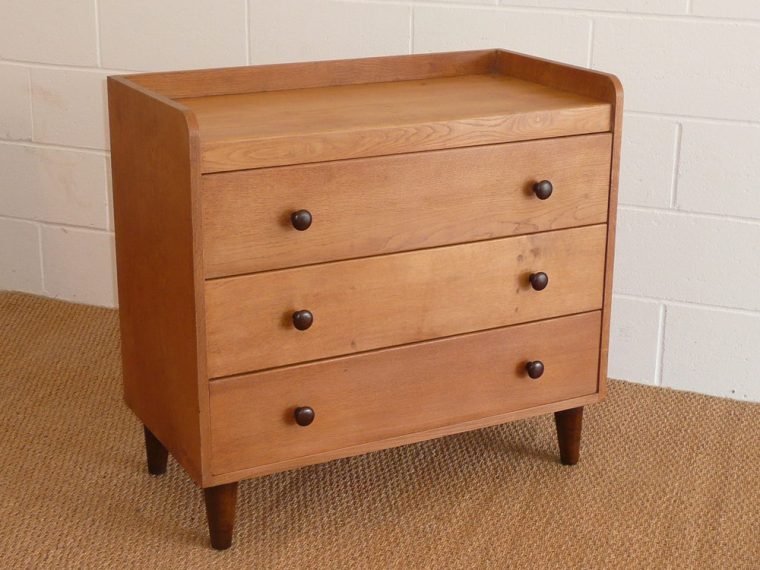 Pair_of_Gordon_Russell_Moderni_as157a161z-3